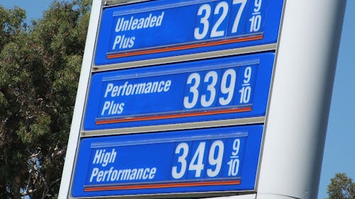 Gas prices have risen since the start of the coronavirus disease (COVID-19) pandemic due to the fluctuating supply and demand of oil, Rutgers experts say. – Photo by Tewy / Wikimedia.org