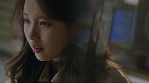 Bae Suzy stars in "Vagabond," one of Netflix's many excellent Korean thrillers worth your watch. – Photo by Netflix.com