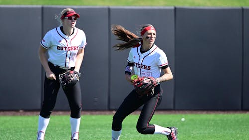 Sophomore shortstop Kyleigh Sand and graduate student utility Gabrielle Callaway lead the Rutgers softball team as the program prepares for a series at Purdue this weekend. – Photo by Ben Solomon / Scarletknights