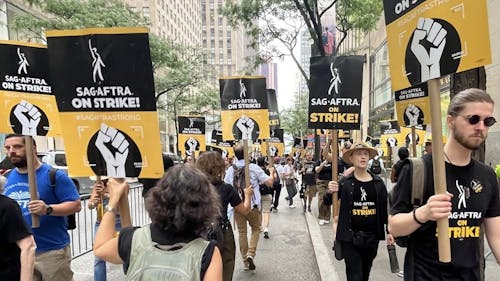 Demonstrators picket in solidarity with the Screen Actors Guild — American Federation of Television and Radio Artists (SAG-AFTRA) in New York City. – Photo by @sagaftra / Twitter
