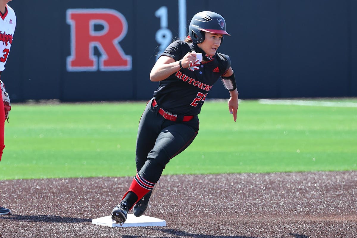 Rutgers softball to play weekend series against Wisconsin The Daily