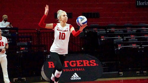 Senior setter Inna Balyko averages 8.57 assists per set for the Knights. – Photo by Matan Dubnikov