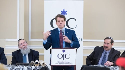 Former White House Communications Director Anthony Scaramucci spoke at last night’s event hosted by Young Americans for Liberty (YAL). He discussed the presence of Jewish culture early in his life and the proliferation of anti-Semitism on college campuses. – Photo by Courtesy of Morris Antebi