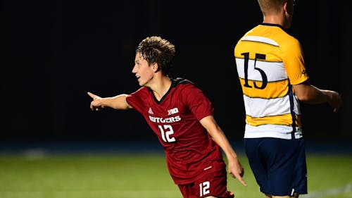 Senior midfielder Jackson Temple and the Rutgers men's soccer team begin their Big Ten slate with a road matchup against Northwestern. – Photo by Ben Solomon / Scarletknights.com