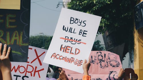 After the heinous murder of Sarah Everard in early March, social media exploded with countless women sharing their own stories of sexual harassment and assault, bringing to light the alarming frequency of these experiences. – Photo by Unsplash.com