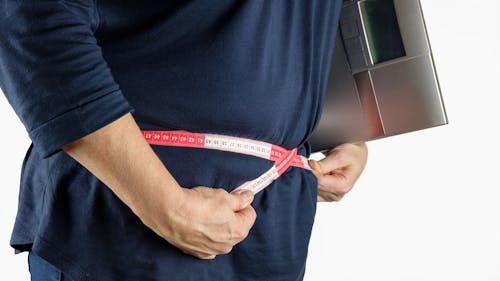 Weight gain is normal for college students and should not be ridiculed. – Photo by Bruno / pixabay.com