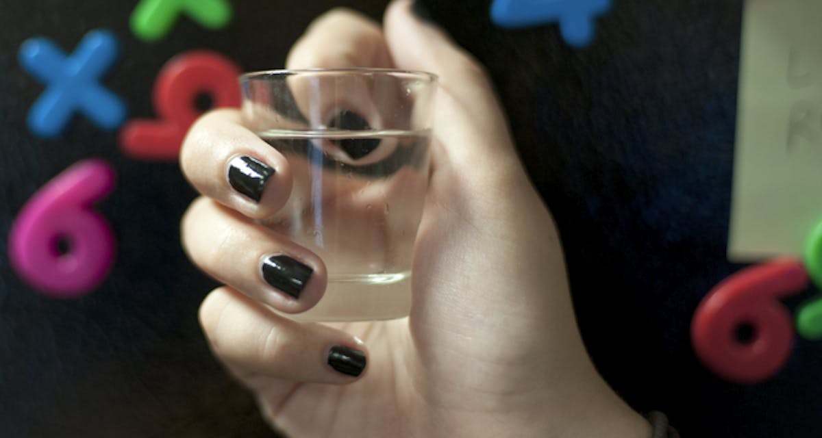 Faculty, students find anti-date rape nail polish ineffective,  victim-blaming | The Daily Targum