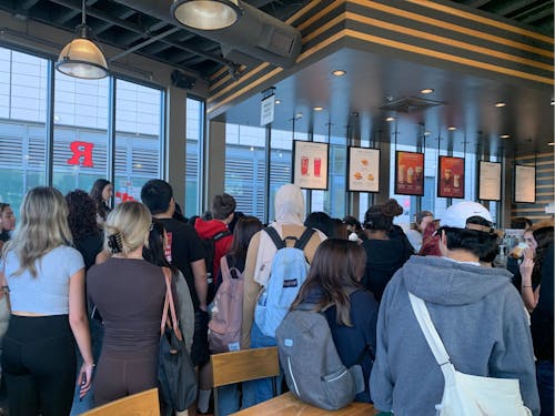 All Rutgers students know that Starbucks can get extremely crowded, but there are a couple things customers can keep in mind to make the experience more enjoyable. – Photo by The Daily Targum