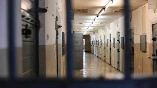 Racial disparities can affect access to treatment for opioid use disorder treatment, especially in prisons, according to Rutgers University Correctional Health Care (UCHC) and the New Jersey Department of Corrections (NJDOC). – Photo by Matthew Ansley / Unsplash