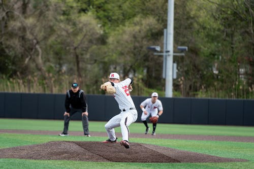 Sophomore right-handed pitcher Ethan Bowen gave up 2 runs in his lone appearance of the weekend, contributing to the Rutgers baseball team's pitching struggles. – Photo by Christian Sanchez