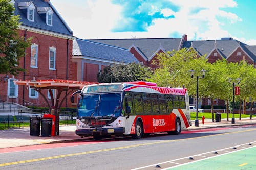 As a student, you likely take a bunch of different Rutgers buses, but which route are you? – Photo by Rutgers bus enthusiast / Wikimedia