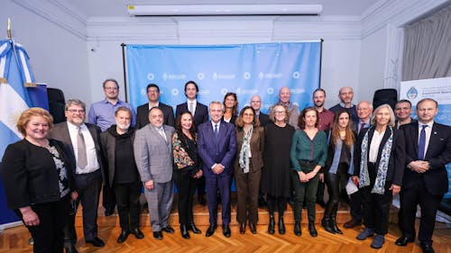 A delegation of individuals, including faculty from Rutgers, met with members of the Argentine government last month. – Photo by @RutgersGlobal / Twitter