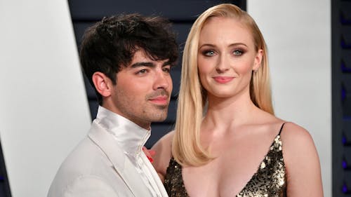 Joe Jonas and Sophie Turner's public divorce sheds light on society's sexist views of marriage and motherhood. – Photo by @PopBase / X.com