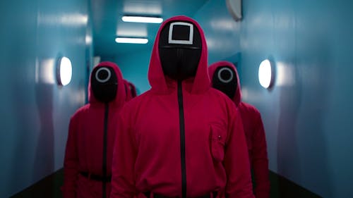 Fans of the popular Netflix show, "Squid Games," excitedly await the return of all the characters we know, love and hate, including the terrifying red guards. – Photo by @MYAksiz / X.com