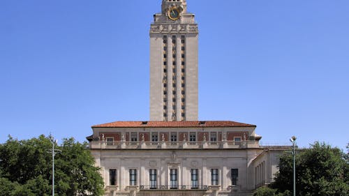 One of the universities being sued by the lawsuit is the University of Texas at Austin. According to their admissions profile, out-of-state students averaged between 1260 and 1460 out of 1600 for SAT scores. The student who filed the lawsuit scored a 1500. – Photo by Wikimedia