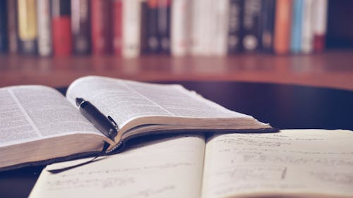 Rutgers students recently competed in the 2022 Intercollegiate Championship Tournament (ICT), which consisted of buzzer-based questions about a variety of subjects. – Photo by Aaron Burden / Unsplash