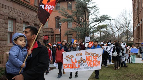 The Coalition to Defend Lincoln Annex School began its march in front of the school and made its way to the Board of Governors meeting on the College Avenue campus. – Photo by Sandra Casanas