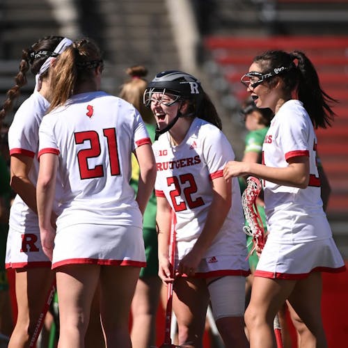 The Rutgers women's lacrosse team bounced back with a 15-7 win over Oregon on Sunday afternoon. – Photo by @rutgerswomenslacrosse / Instagram