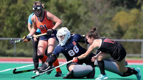The Rutgers field hockey team travels north this weekend to face Syracuse in a ranked matchup.  – Photo by Rutgers Field Hockey / Twitter