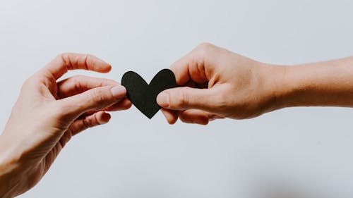 Figuring out whether your feelings are requited is one of romance's biggest mysteries — but it turns out that it might be easier than you thought.  – Photo by Kelly Sikkema / Unsplash
