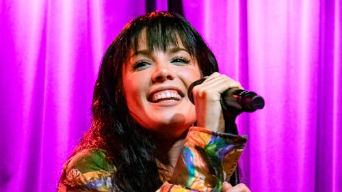 Twenty-six-year-old pop sensation Halsey was met with thousands of well wishes and congratulations after announcing her pregnancy on Feb. 27 via Instagram. – Photo by Wikimedia.org
