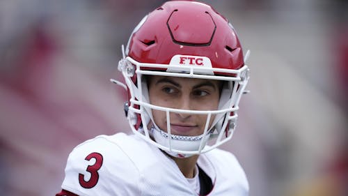 Sophomore quarterback Evan Simon and the Rutgers football team will look to continue their hot start of the season on the road against Temple. – Photo by AJ Mast / Scarletknights.com