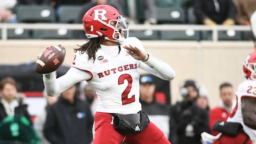 Sophomore quarterback Gavin Wimsatt and the Rutgers football team face a long offseason after losing 8 of their 9 Big Ten matchups in 2022. – Photo by Tim Fuller / Scarletknights